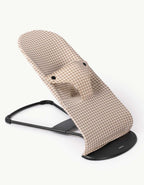 Funda para hamaca BabyBjörn Vichy Sand vista lateral