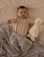 Manta Arrullo Liberty Rosa