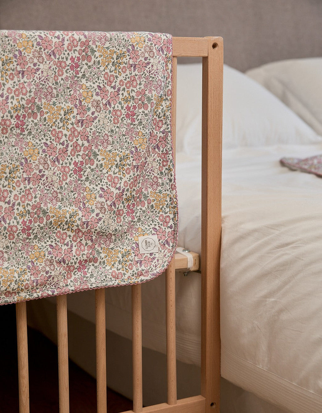 Manta Arrullo Liberty Rosa Petite Marmotte