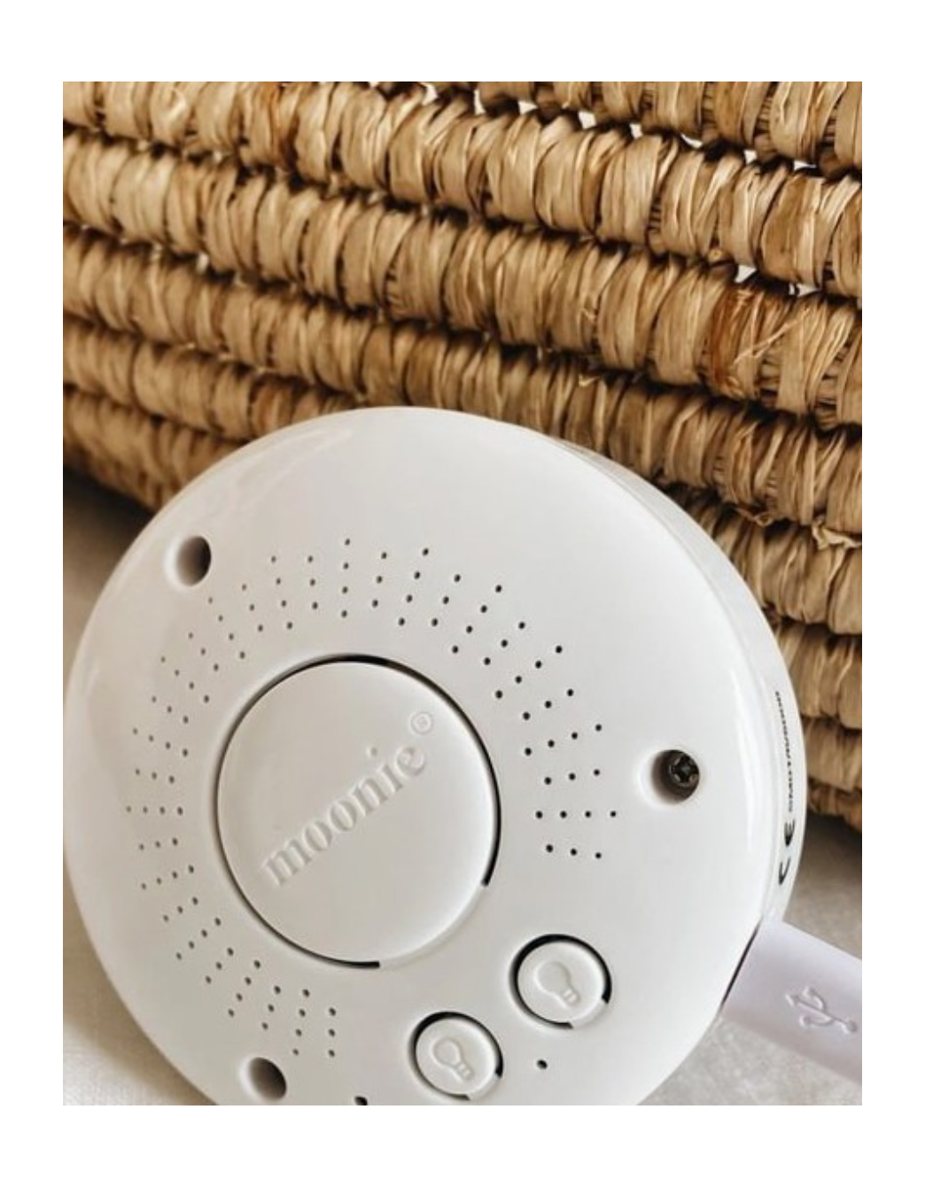 Módulo de control del osito gris con luz y música para bebé, con funciones de iluminación y sonidos relajantes para acompañar el descanso.