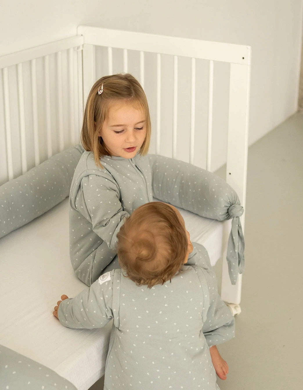Pijama manta invierno Hojas Blancas TOG 2,5 Petite Marmotte