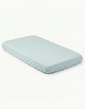 Sábana bajera con protector impermeable para cuna 70x140 cm color agua