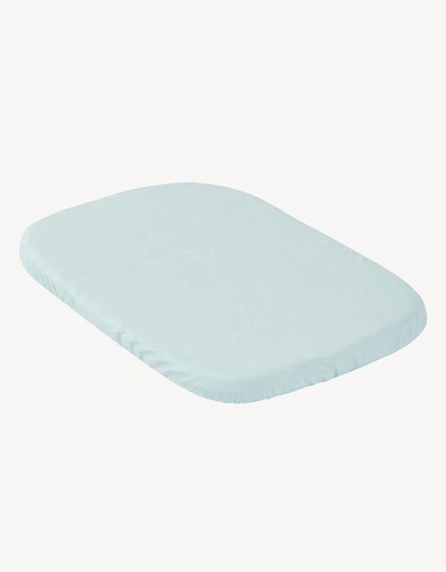 Sábana con protector impermeable para minicuna 50x90 cm color agua.