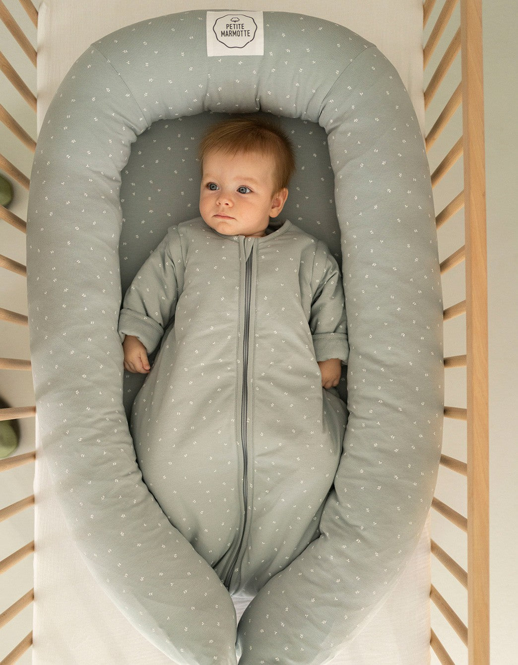 Saco de dormir bebé entretiempo Hojas Blancas TOG 1,5 Petite Marmotte