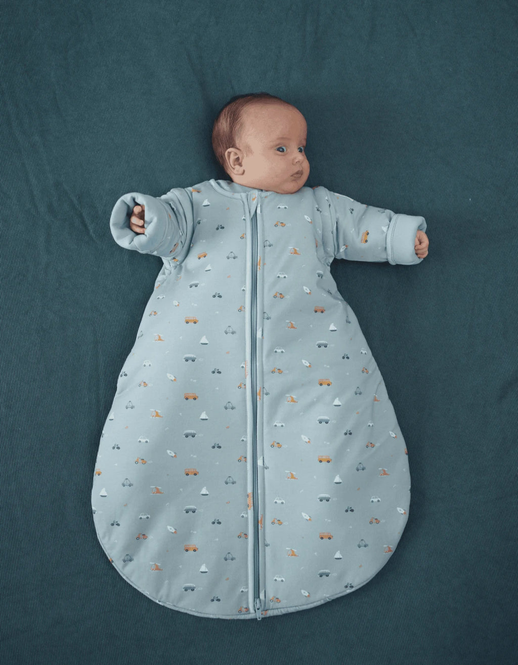 Bebé con saco de dormir entretiempo Vehicles TOG 1.5 con mangas desmontables de algodón orgánico