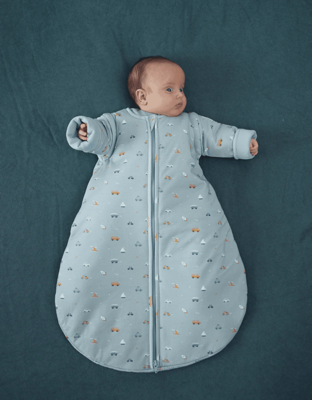 Bebé con saco de dormir entretiempo Vehicles TOG 1.5 con mangas desmontables de algodón orgánico